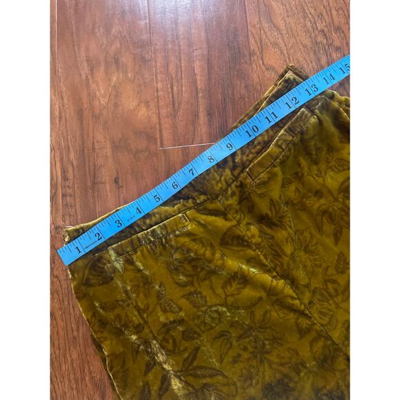 by ANTHROPOLOGIE Wide Leg Velvet Trousers Pants AS-IS Size 4 Rose Print Crushed - Picture 6 of 8